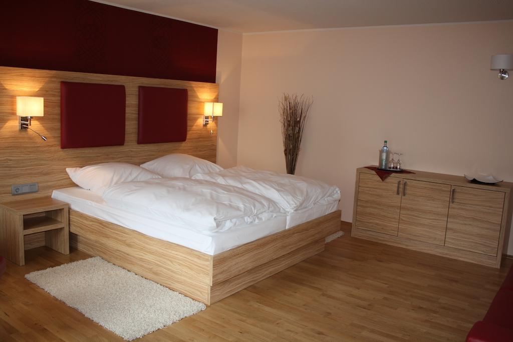 Bergrestaurant Schwedenstein Hotel Steina  Стая снимка