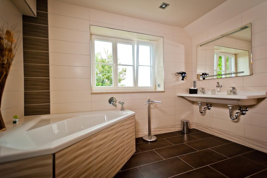 Bergrestaurant Schwedenstein Hotel Steina  Стая снимка